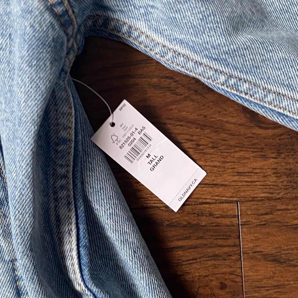 Old Navy Classic Jean Jacket - Picture 4 of 5